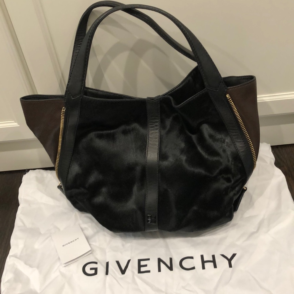 Givenchy Tinhan bag